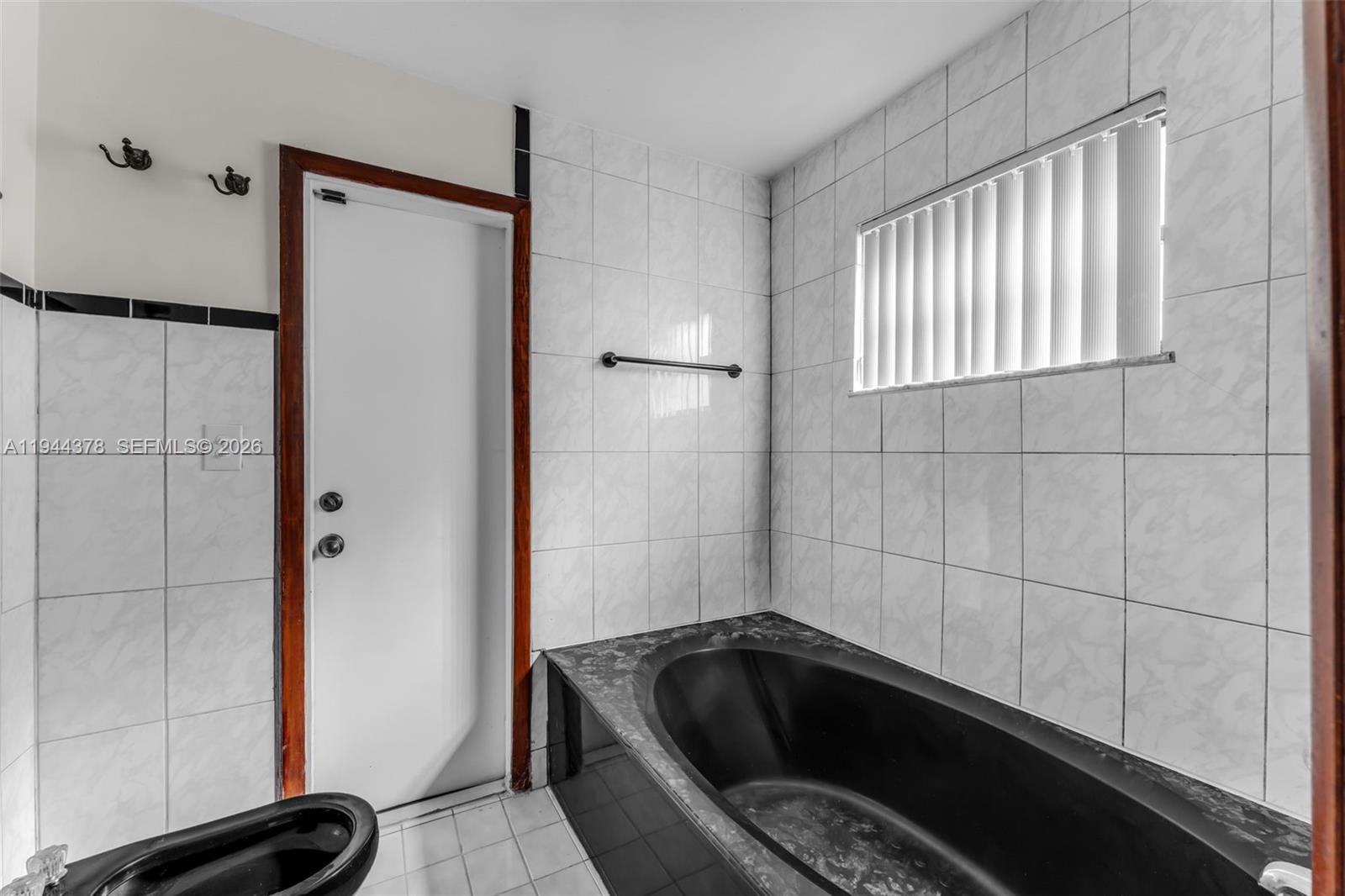 BIRD LAKES NORTH SEC 3 - Residential