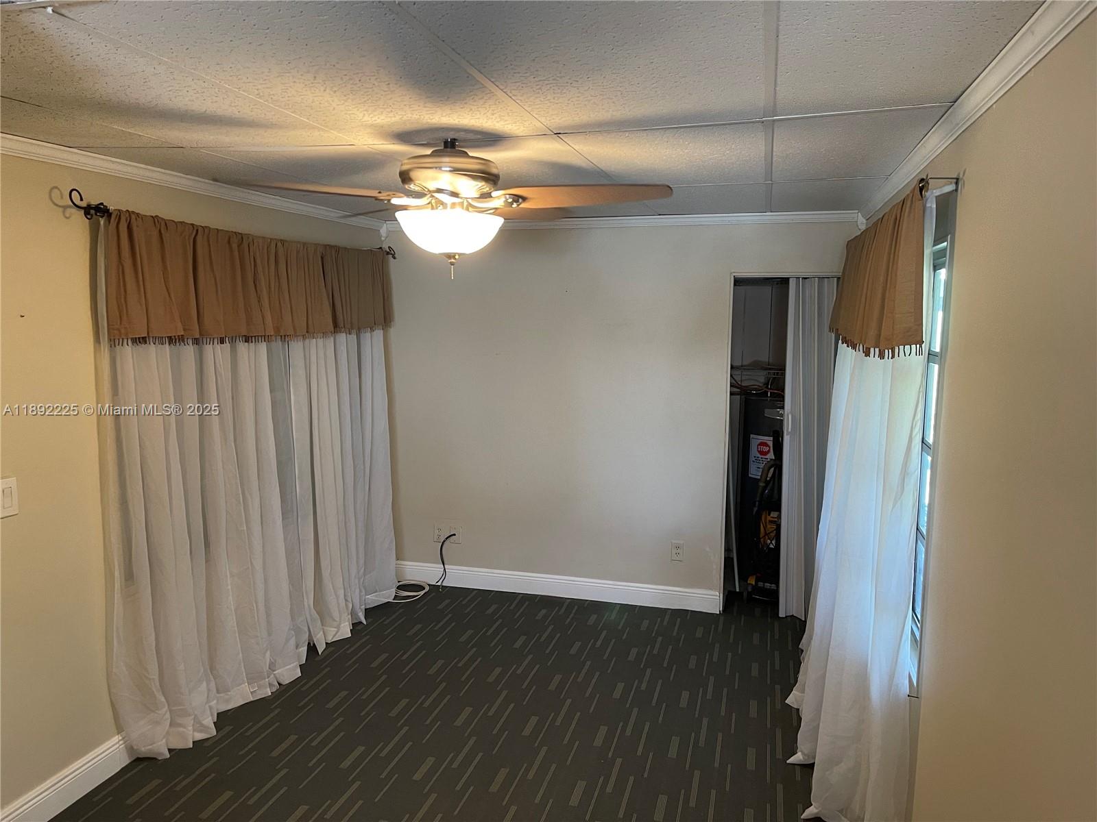 LAKE WORTH TOWN OF - Residential Lease