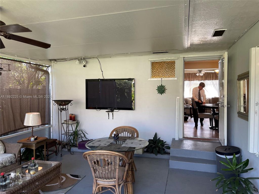 Photo of 419 S C St #1, Lake Worth, FL 33460 (MLS # A11892225)