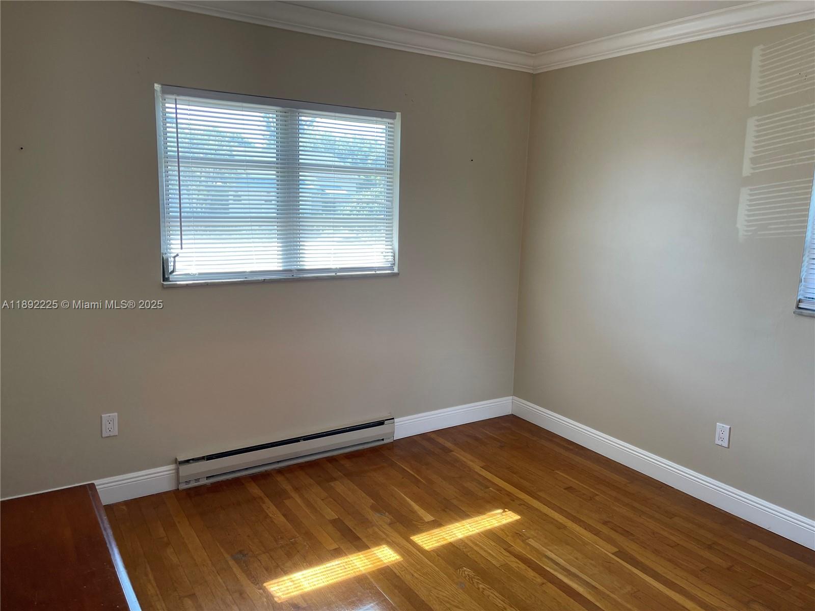 LAKE WORTH TOWN OF - Residential Lease