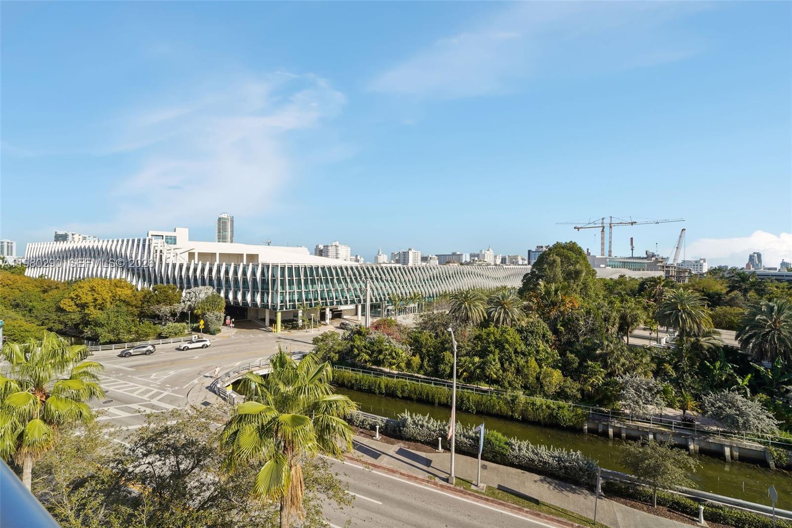 THE MERIDIAN CONDO - Residential