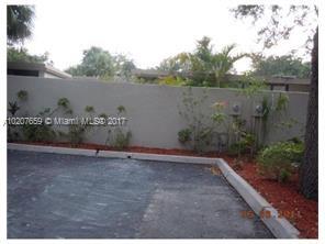 Miami Lakes Windmill Gate - Residential Lease