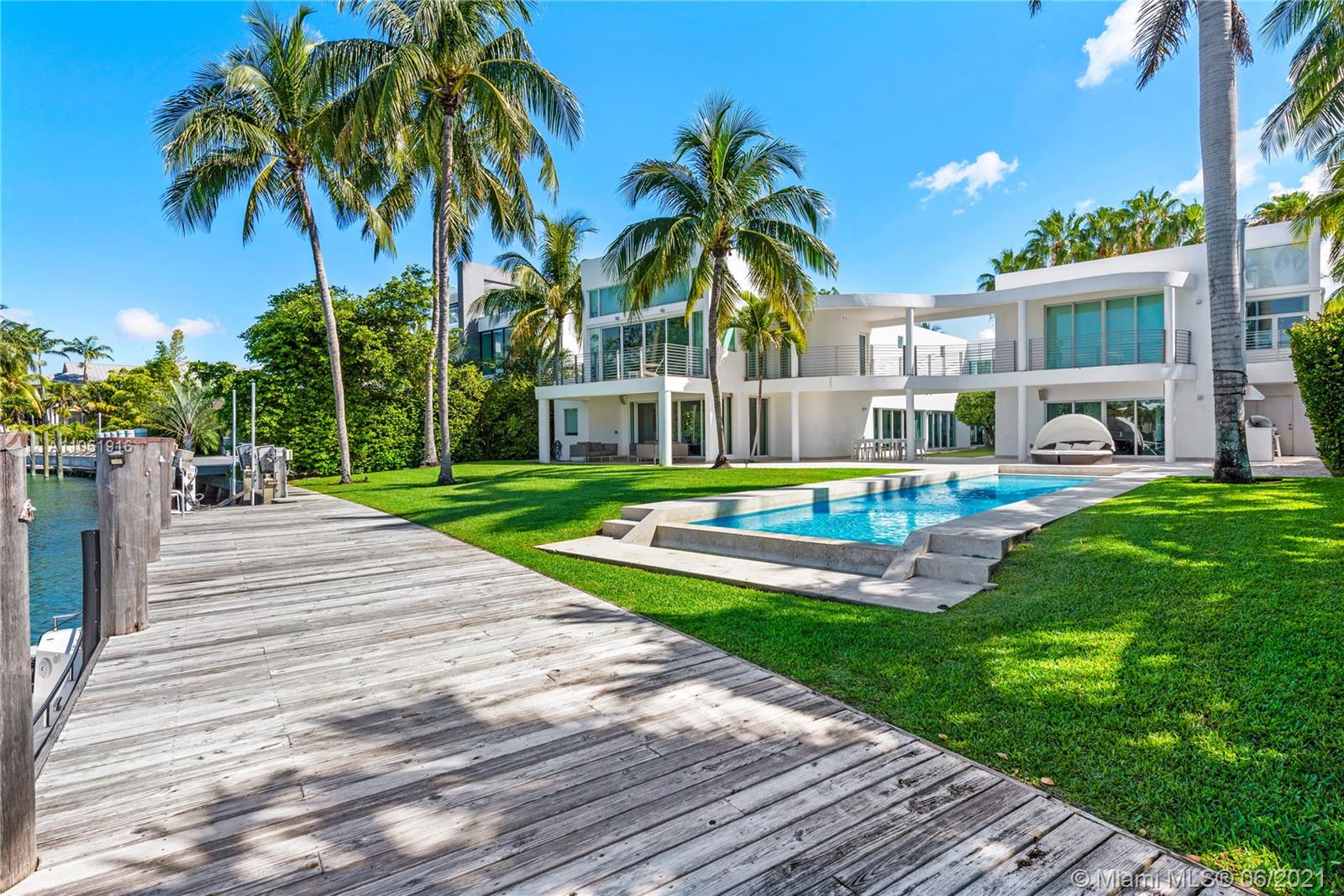 Cape Fla Sec 01 - Residential