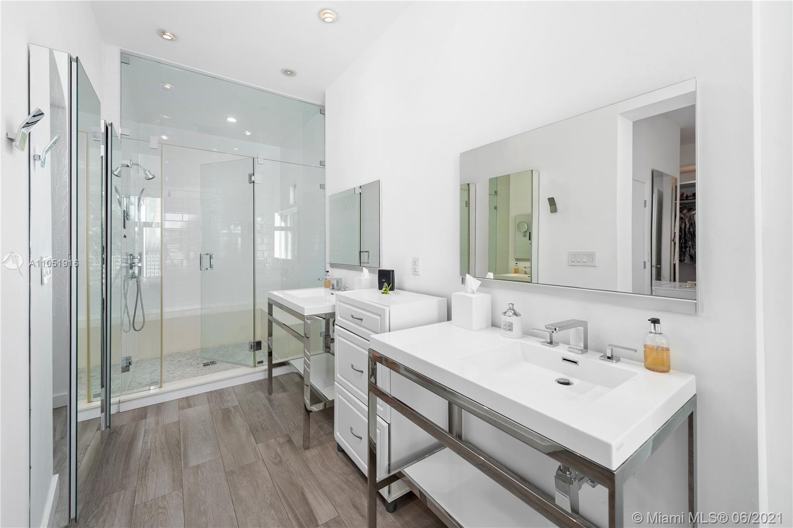 Cape Fla Sec 01 - Residential