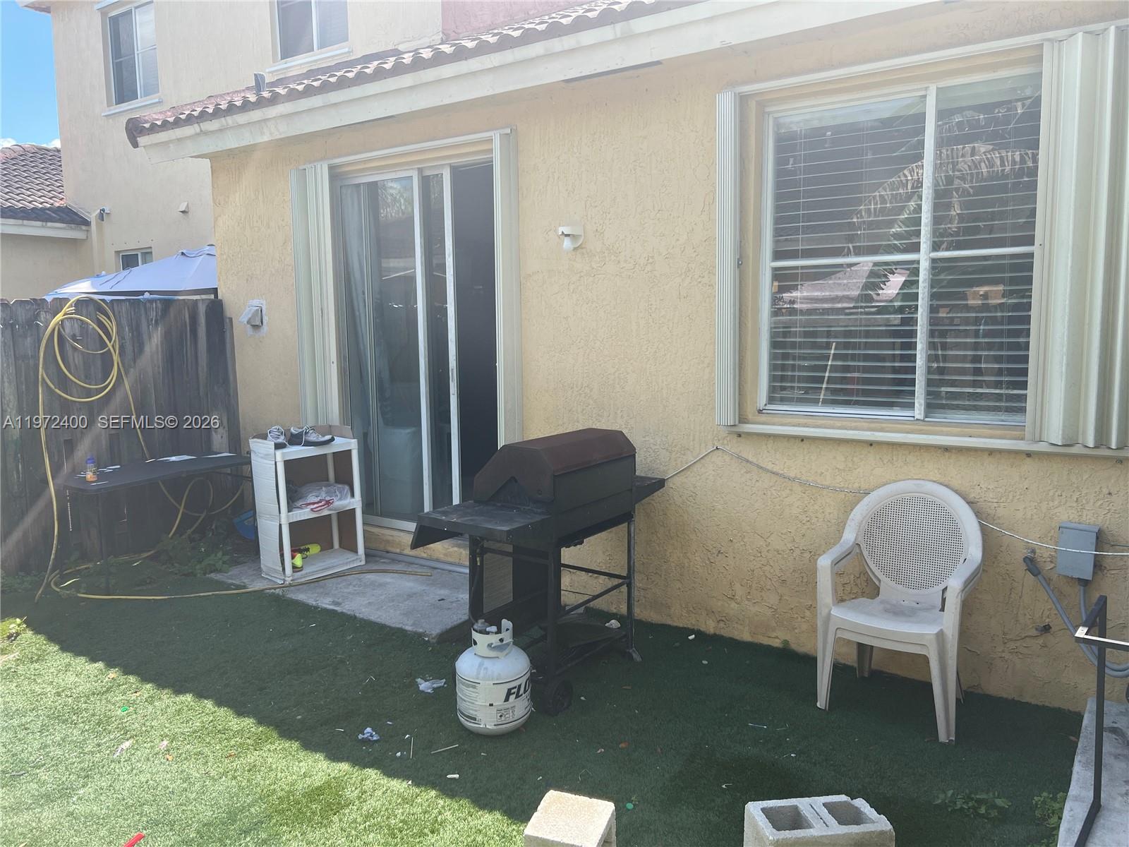 MOWRY VILLAS - Residential