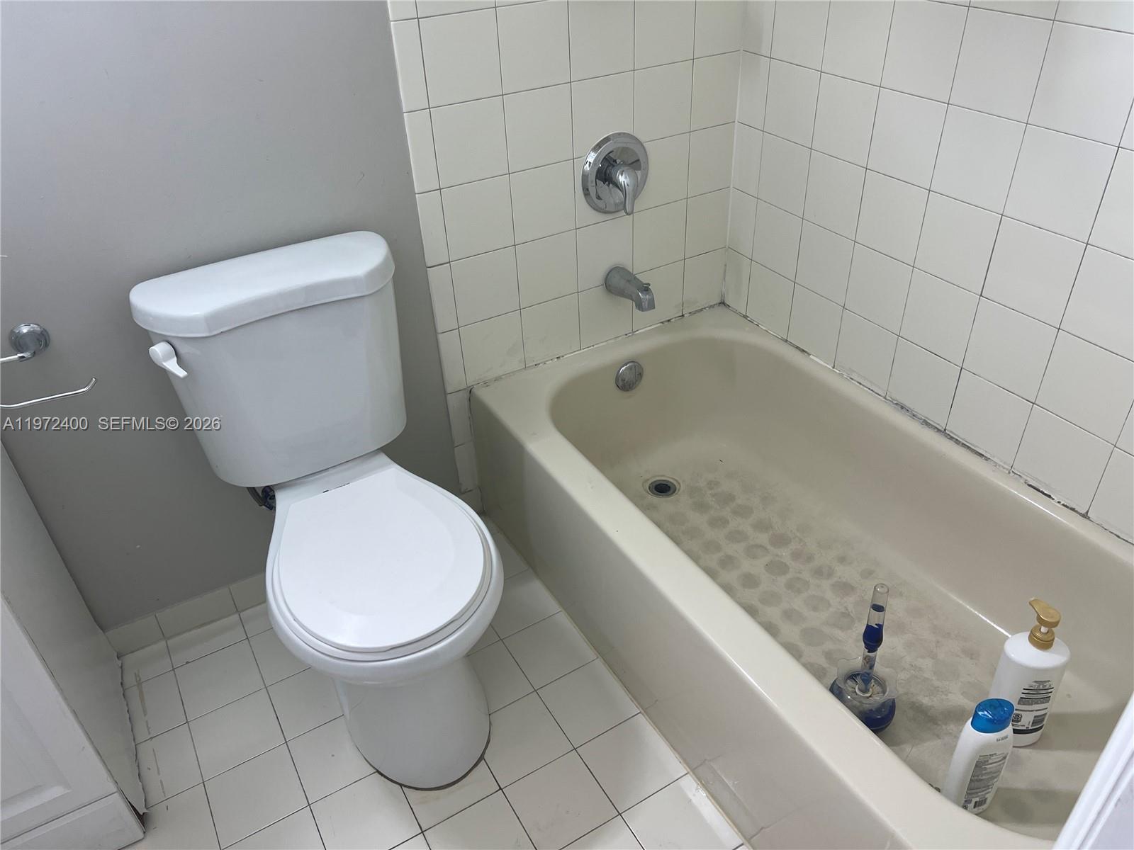 MOWRY VILLAS - Residential