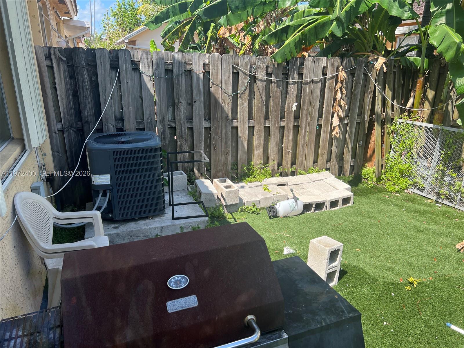 MOWRY VILLAS - Residential