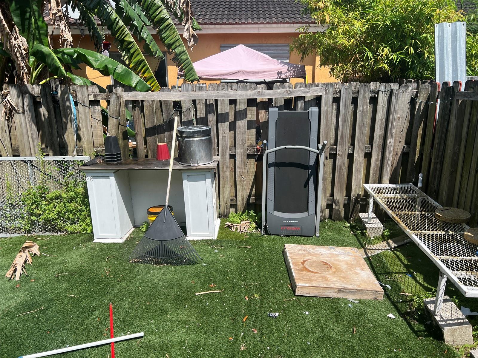 MOWRY VILLAS - Residential