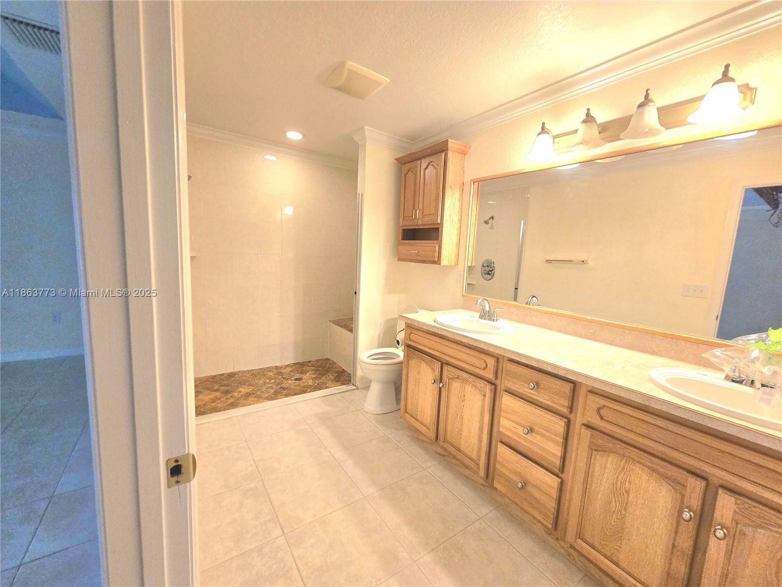 ERIN PARK - Residential