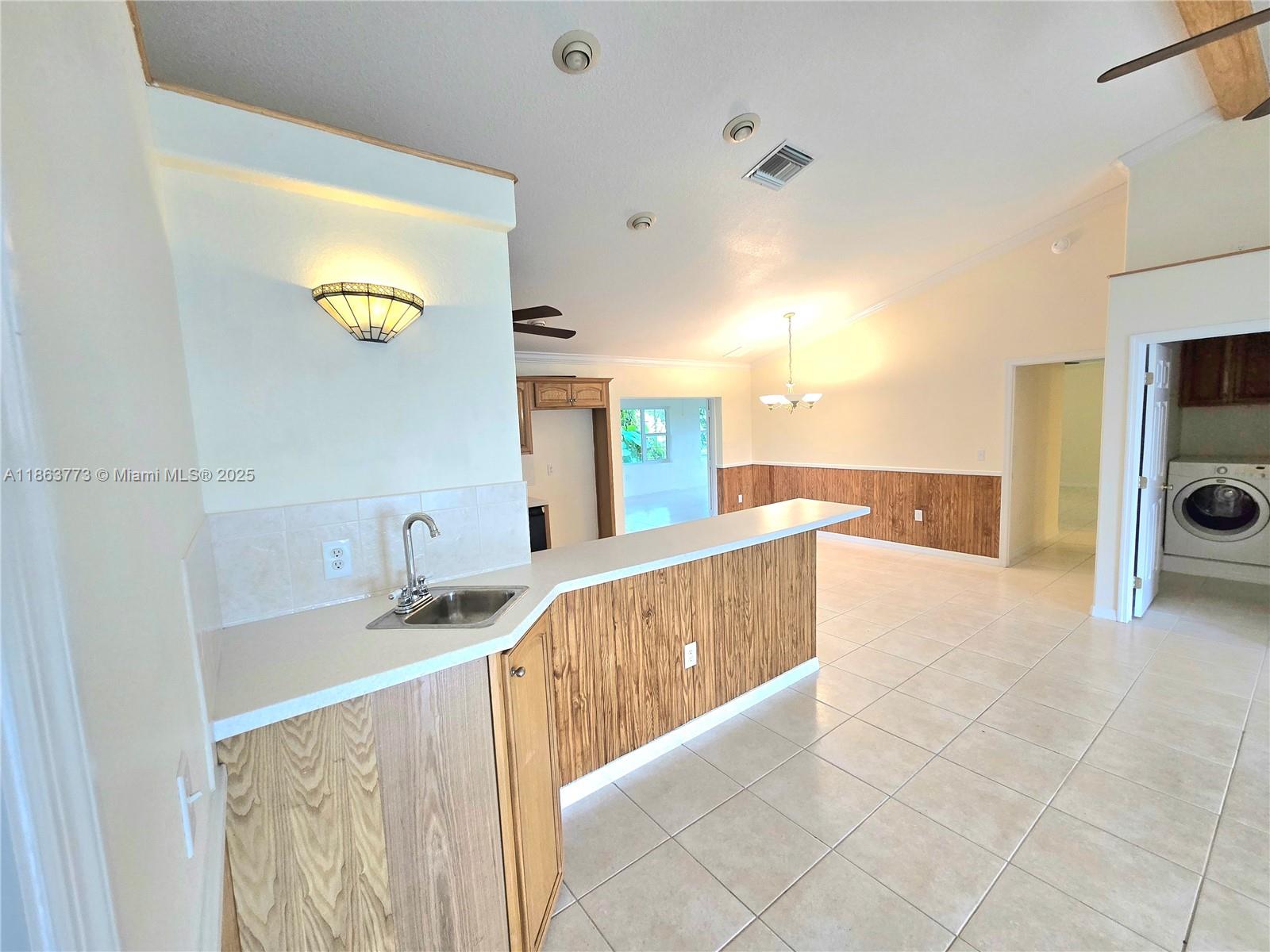 ERIN PARK - Residential