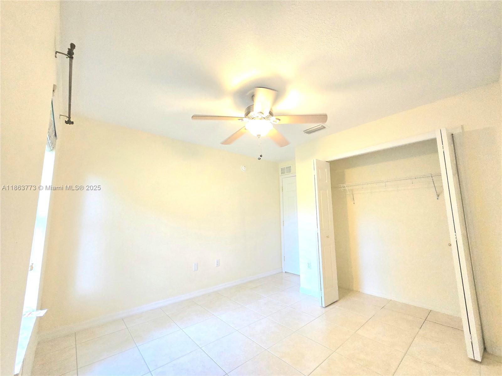 ERIN PARK - Residential