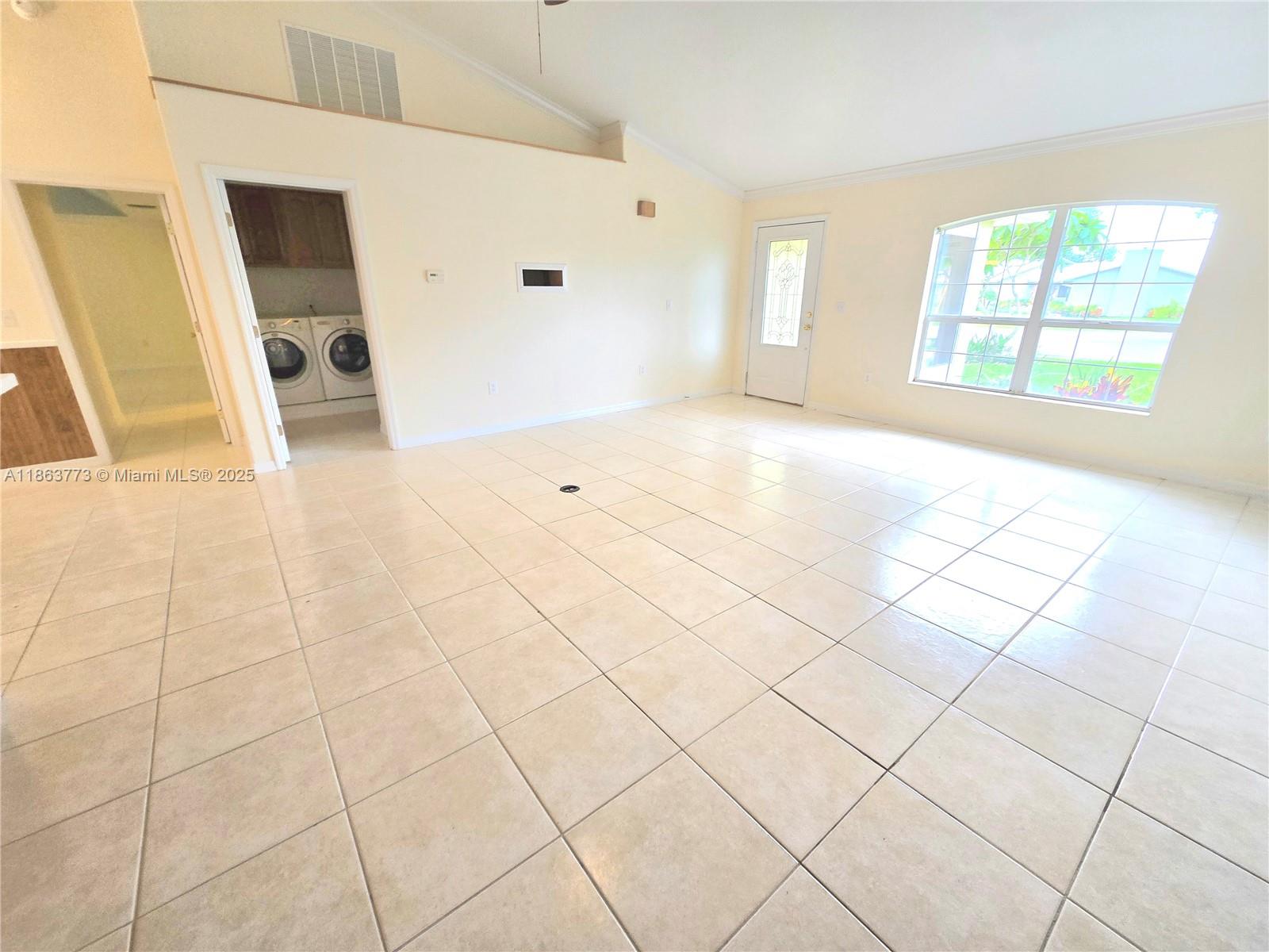 ERIN PARK - Residential