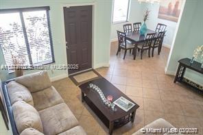 KASALTA VILLAS CONDO - Residential Lease