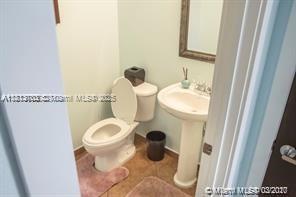 KASALTA VILLAS CONDO - Residential Lease