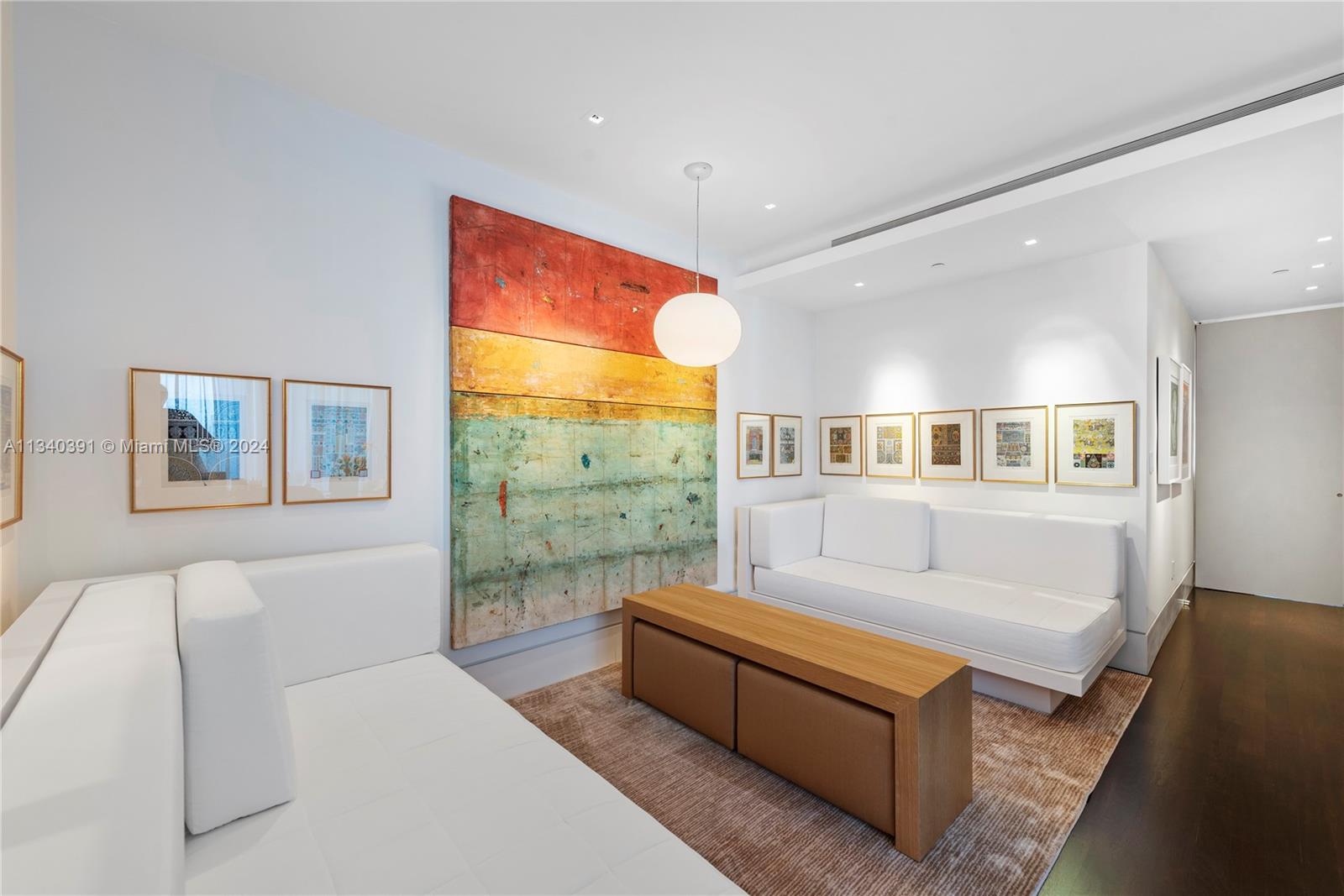 THE RESIDENCES AT THE BAT - Residential