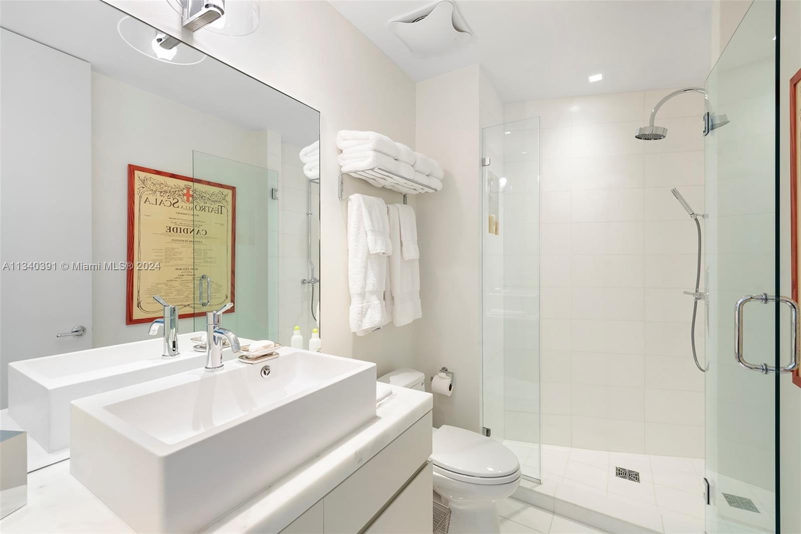 THE RESIDENCES AT THE BAT - Residential