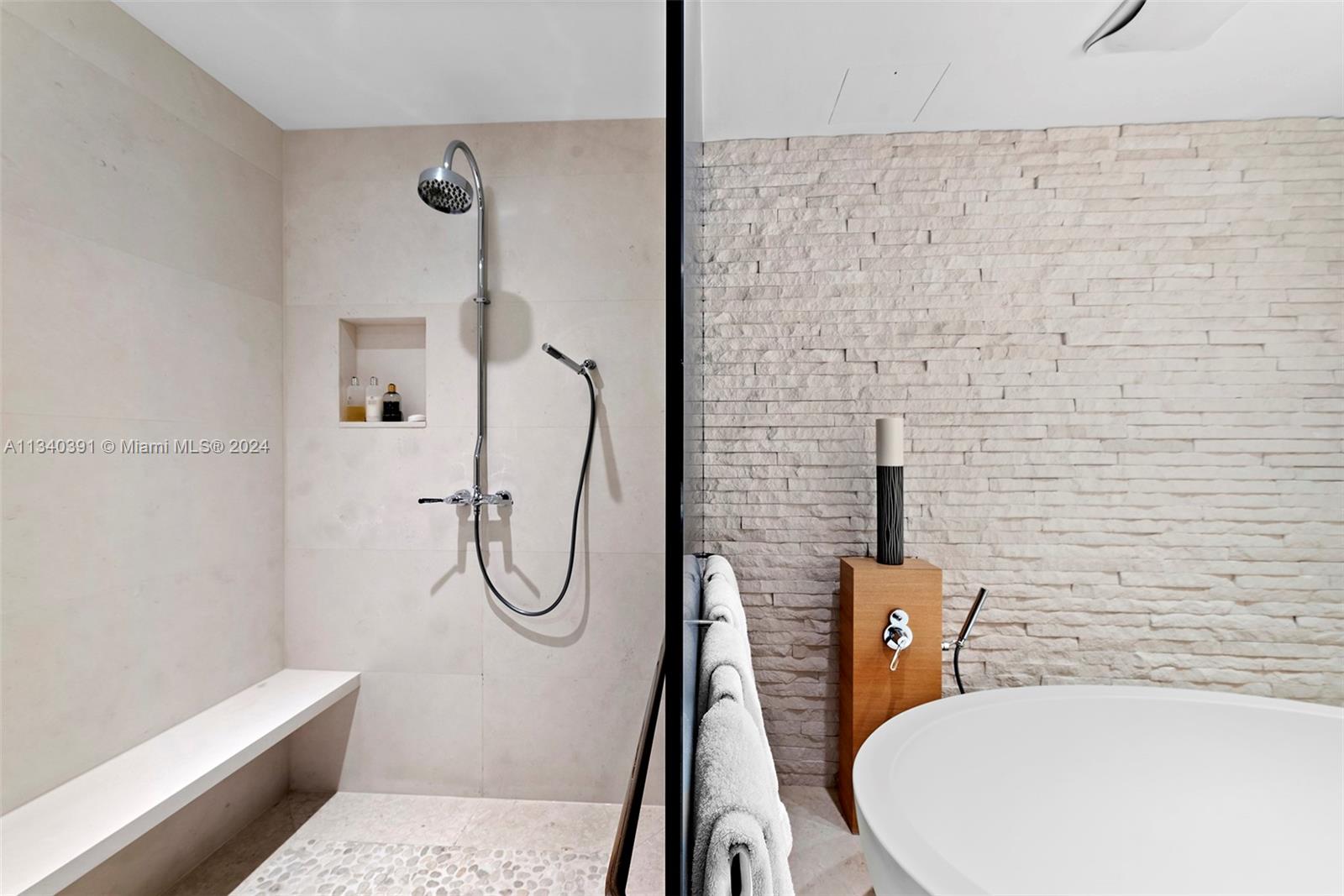 THE RESIDENCES AT THE BAT - Residential