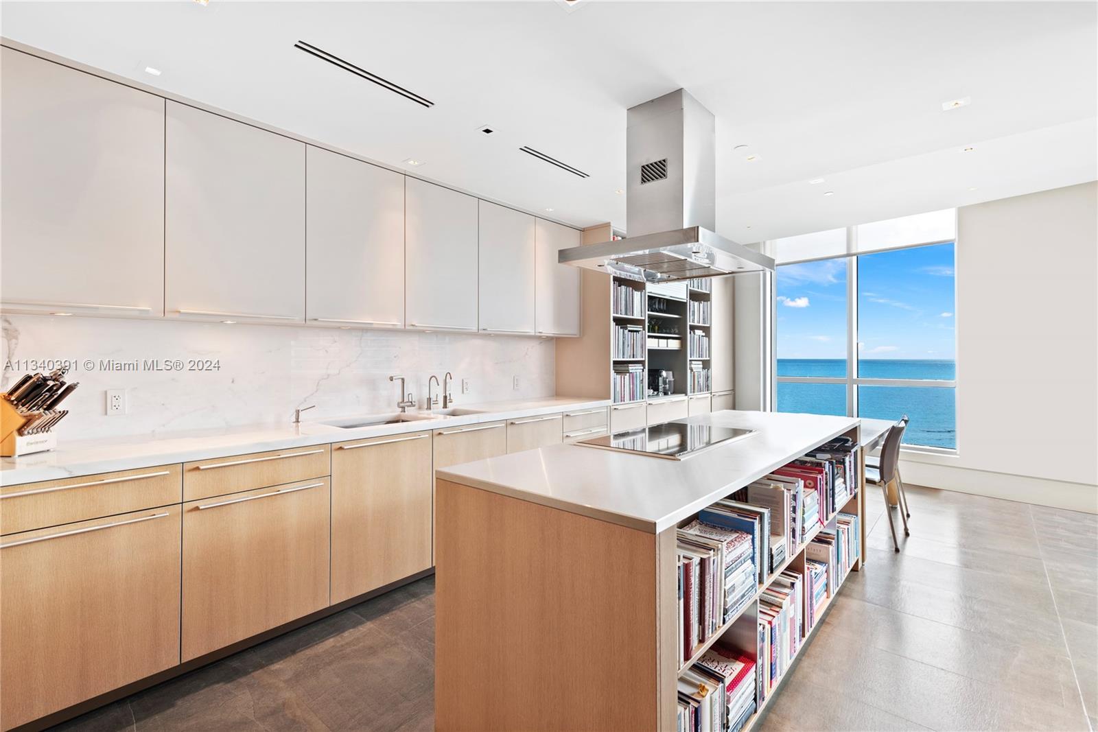 THE RESIDENCES AT THE BAT - Residential