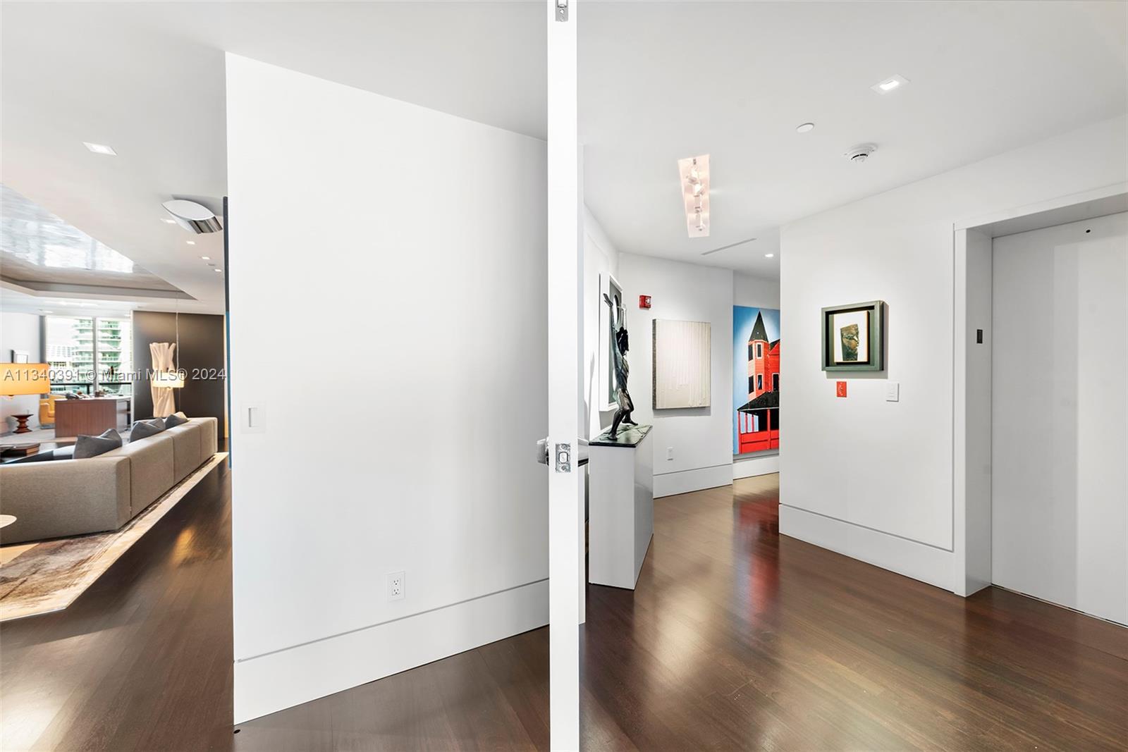 THE RESIDENCES AT THE BAT - Residential