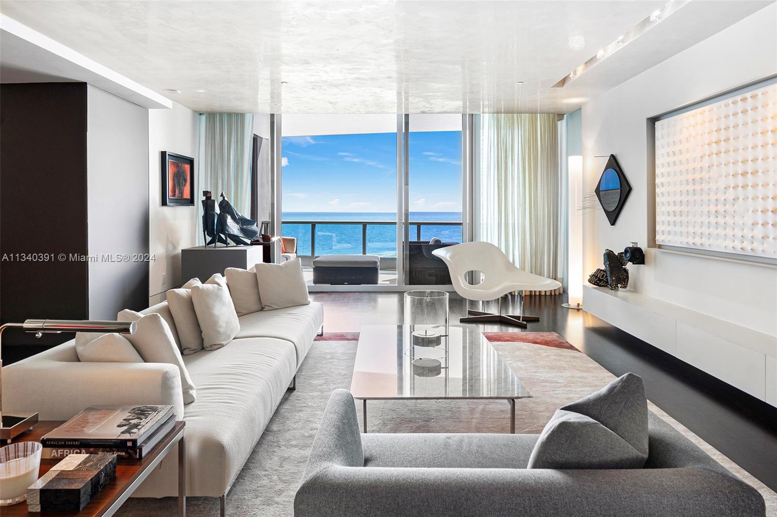 THE RESIDENCES AT THE BAT - Residential