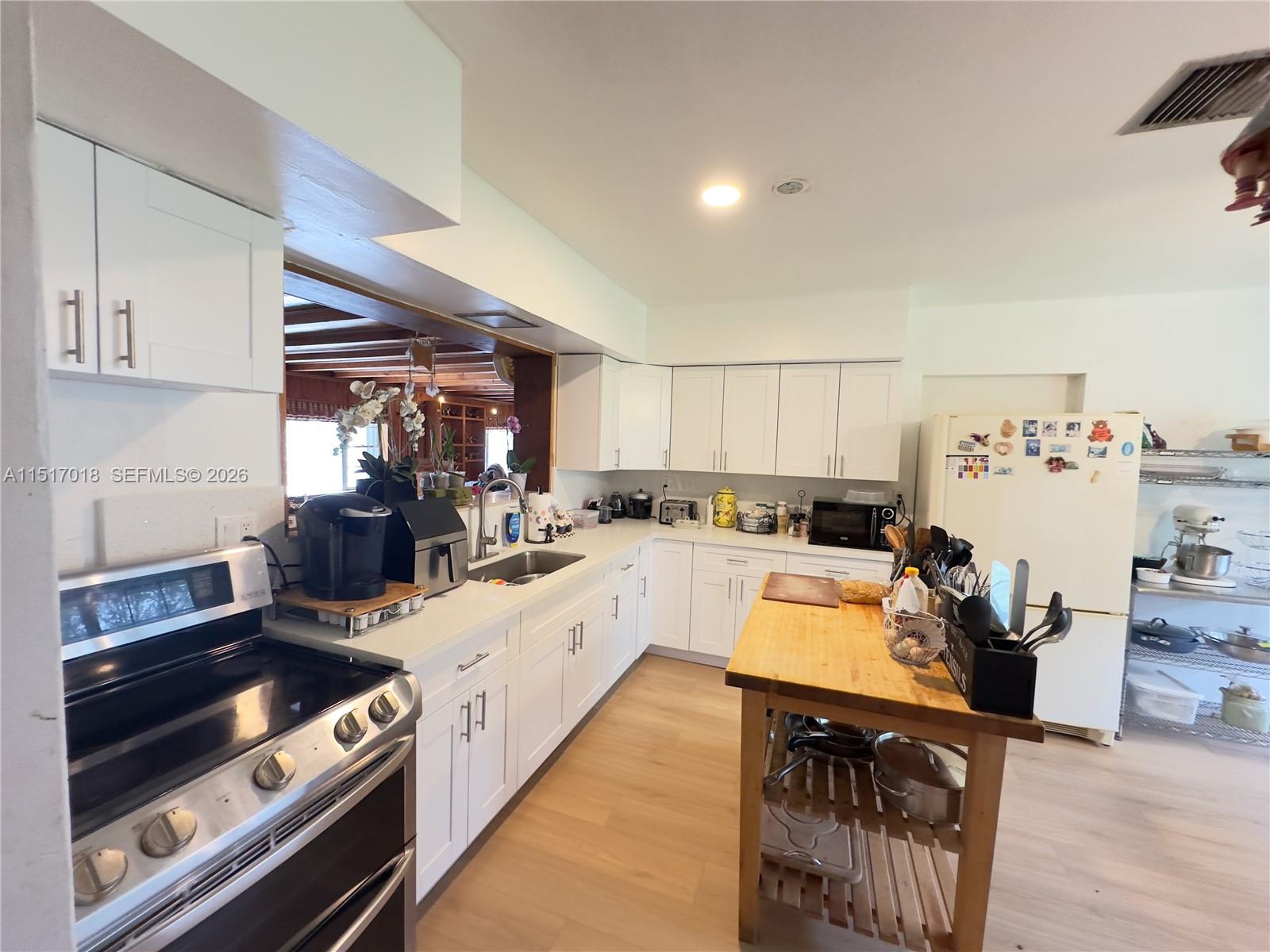 CHAMBERS LAND CO SUB SE1/ - Residential