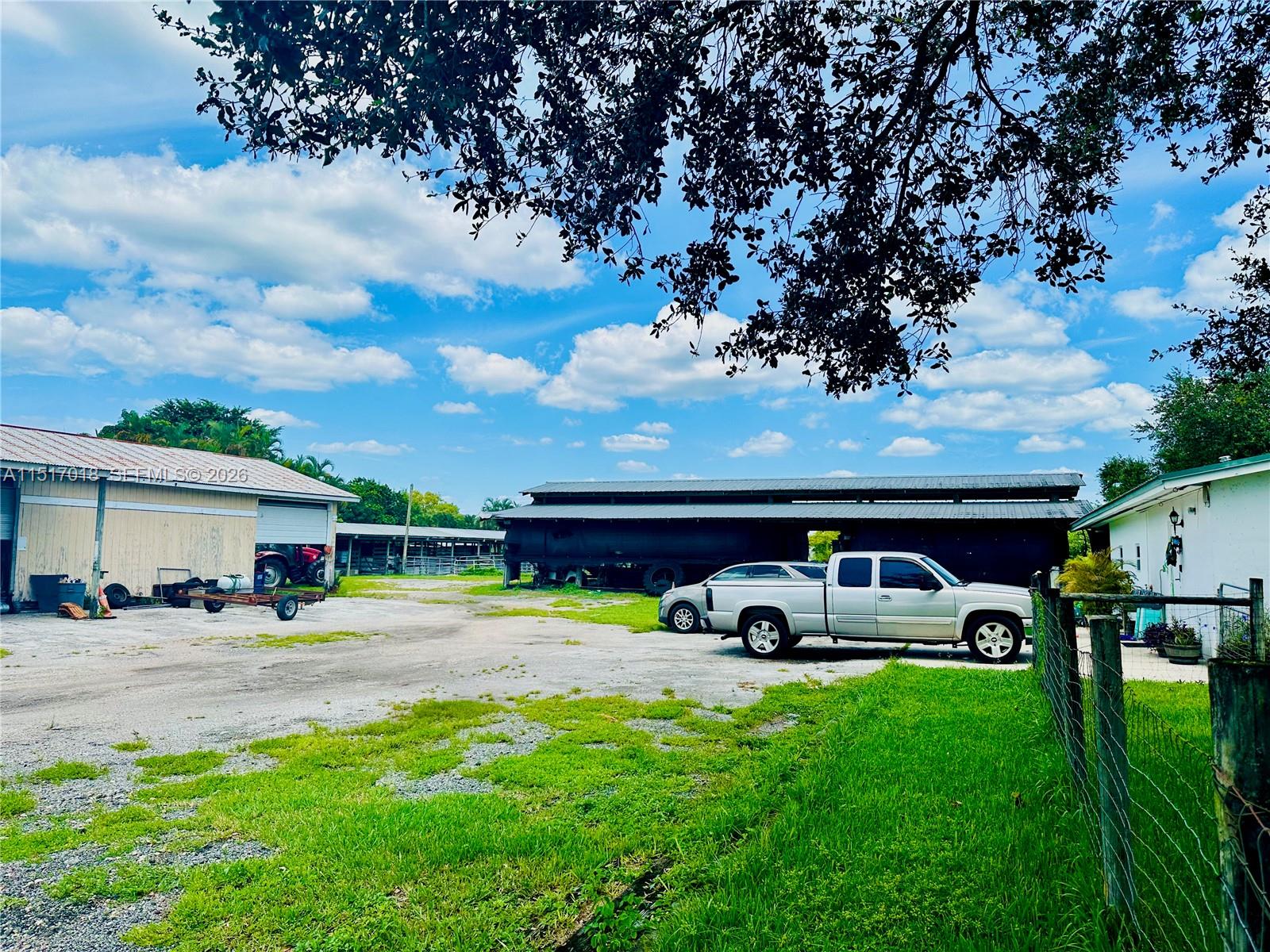 CHAMBERS LAND CO SUB SE1/ - Residential