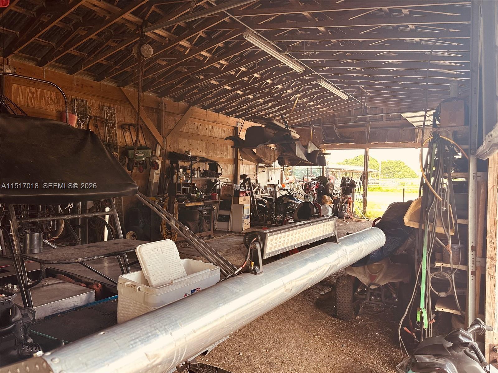 CHAMBERS LAND CO SUB SE1/ - Residential