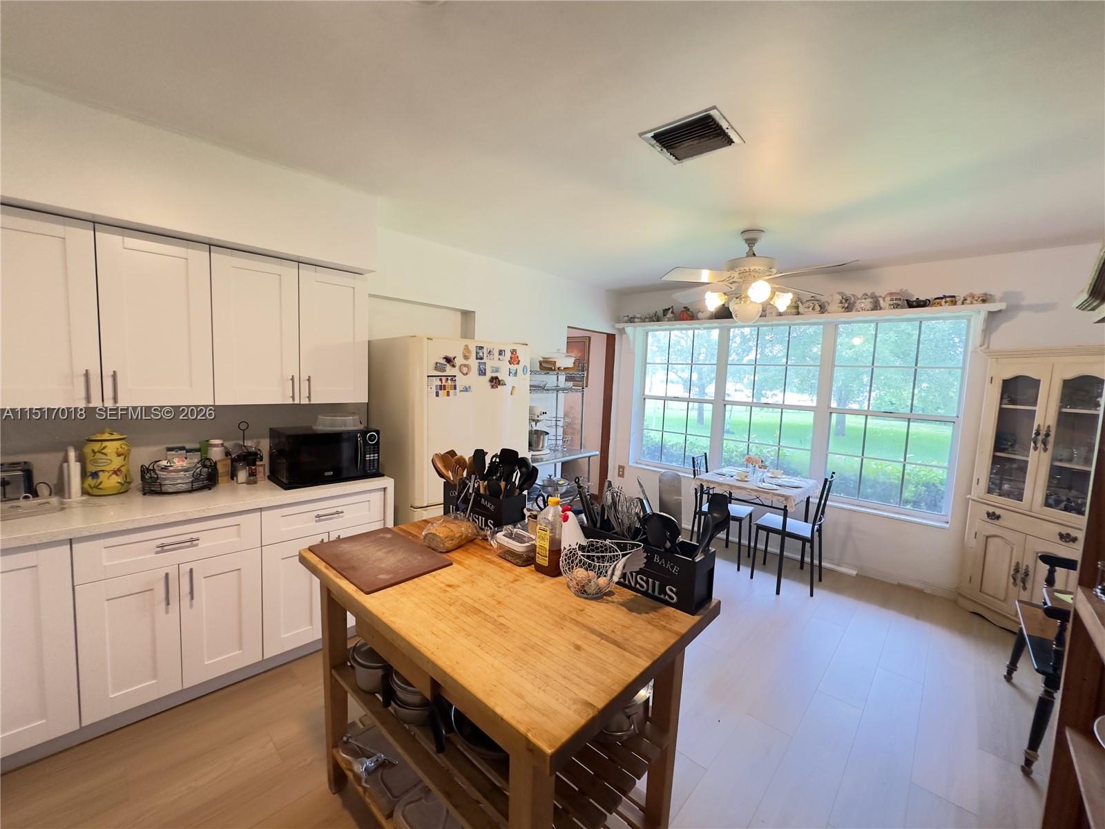 CHAMBERS LAND CO SUB SE1/ - Residential