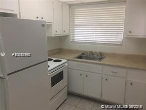 FLORAL PARK VILLAS 2 COND - Residential Lease