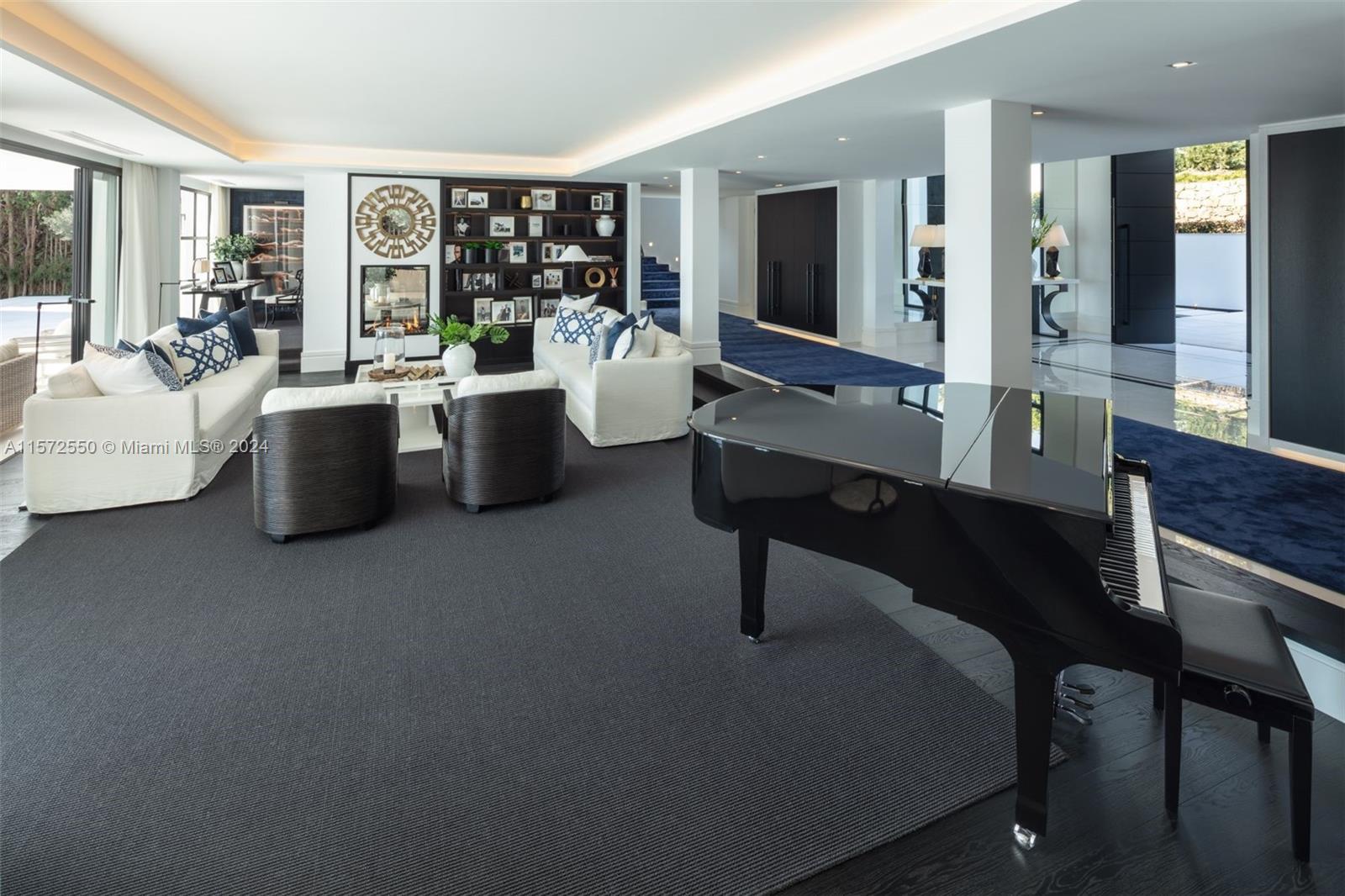 Cerquilla, Nueva Andalucia - Residential