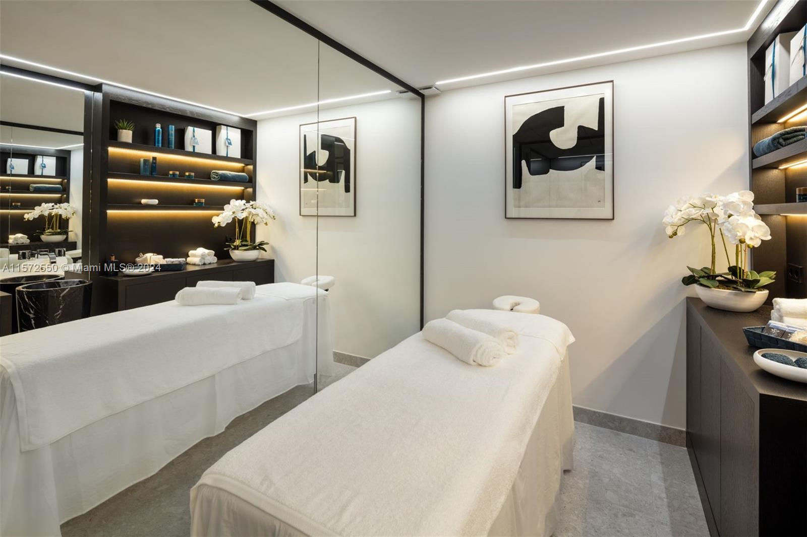 Cerquilla, Nueva Andalucia - Residential