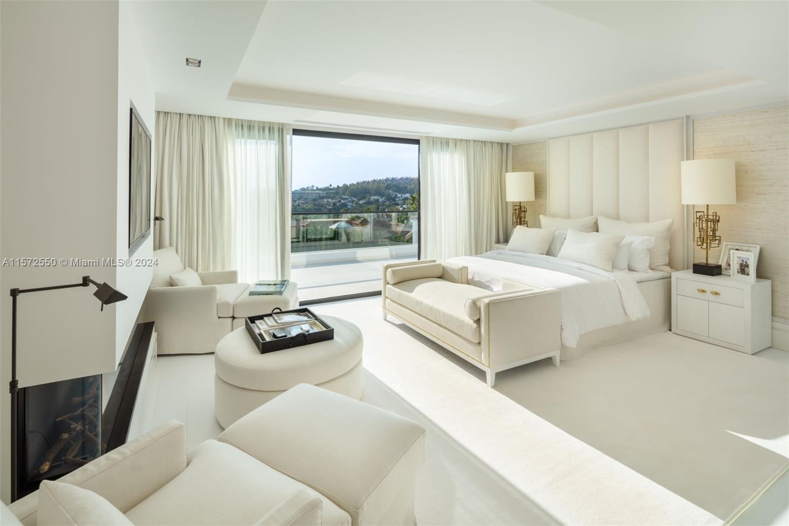 Cerquilla, Nueva Andalucia - Residential