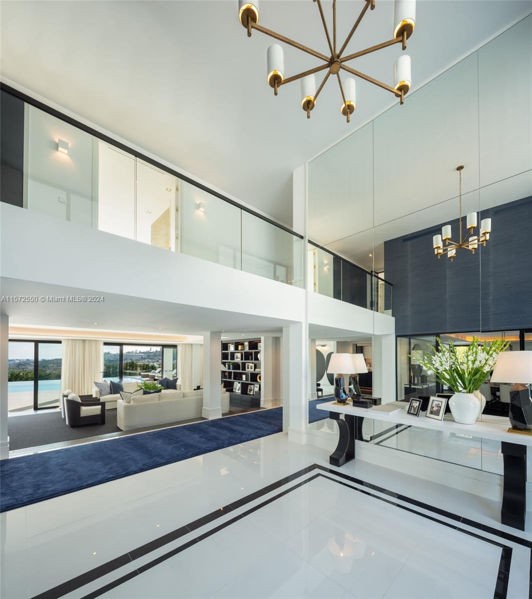 Cerquilla, Nueva Andalucia - Residential