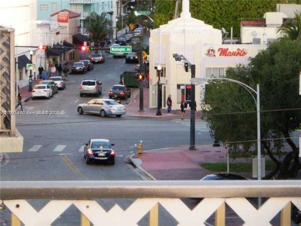 Photo of 701 Euclid Ave #403, Miami Beach, FL 33139 (MLS # A11975970)