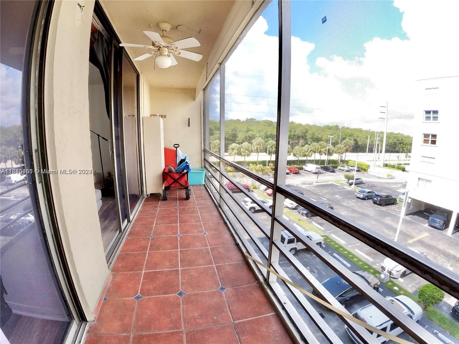 2821 N Miami Beach Blvd 4X