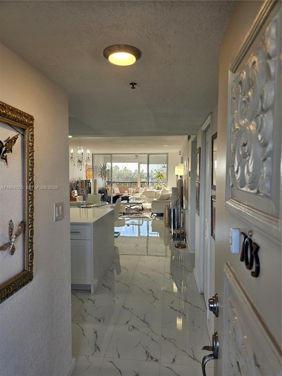 18TH HOLE AT INVERRARY CO - Residential