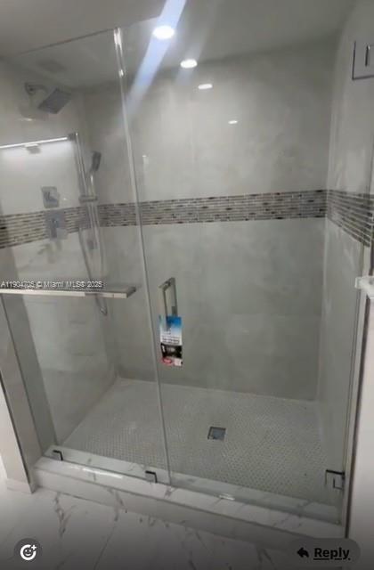 18TH HOLE AT INVERRARY CO - Residential