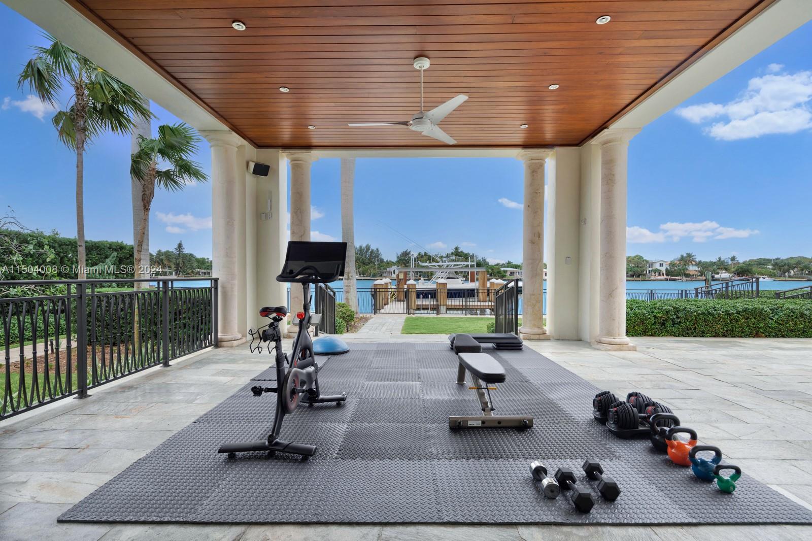 BISCAYNE POINT - Residential
