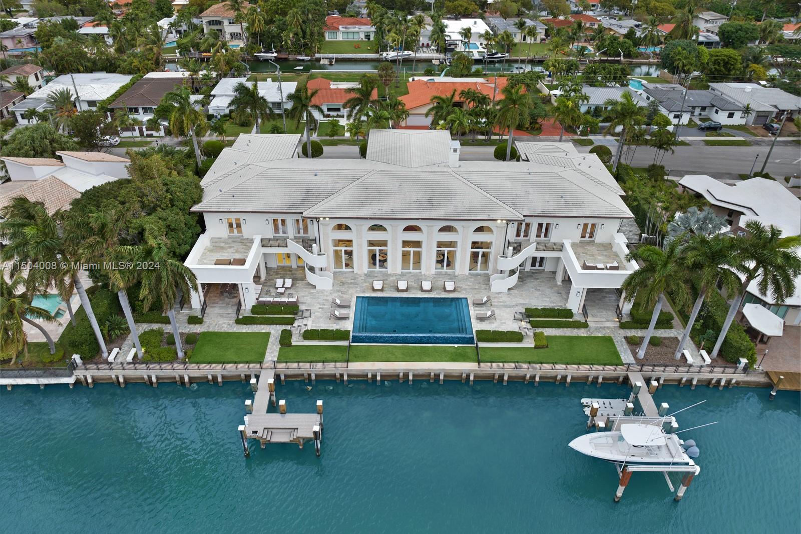 BISCAYNE POINT - Residential