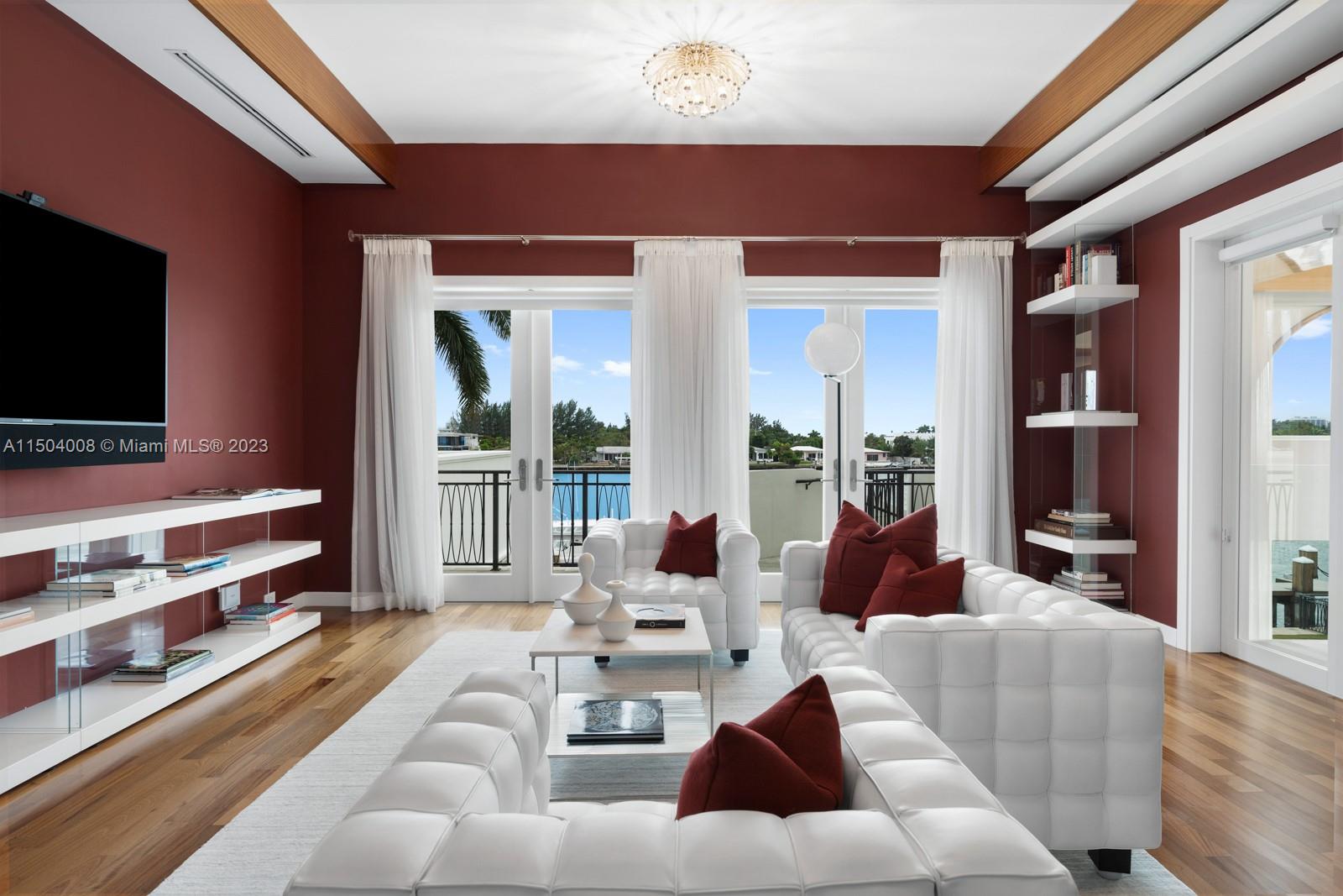 BISCAYNE POINT - Residential