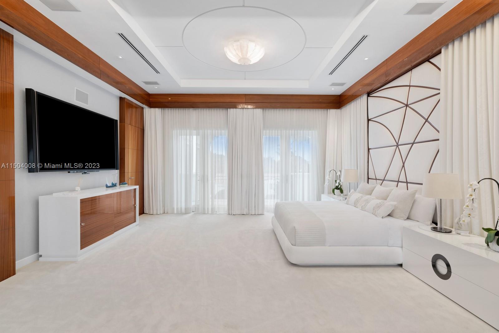 BISCAYNE POINT - Residential