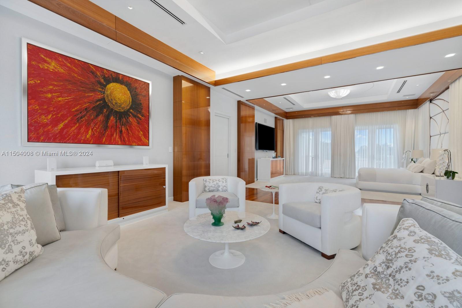 BISCAYNE POINT - Residential