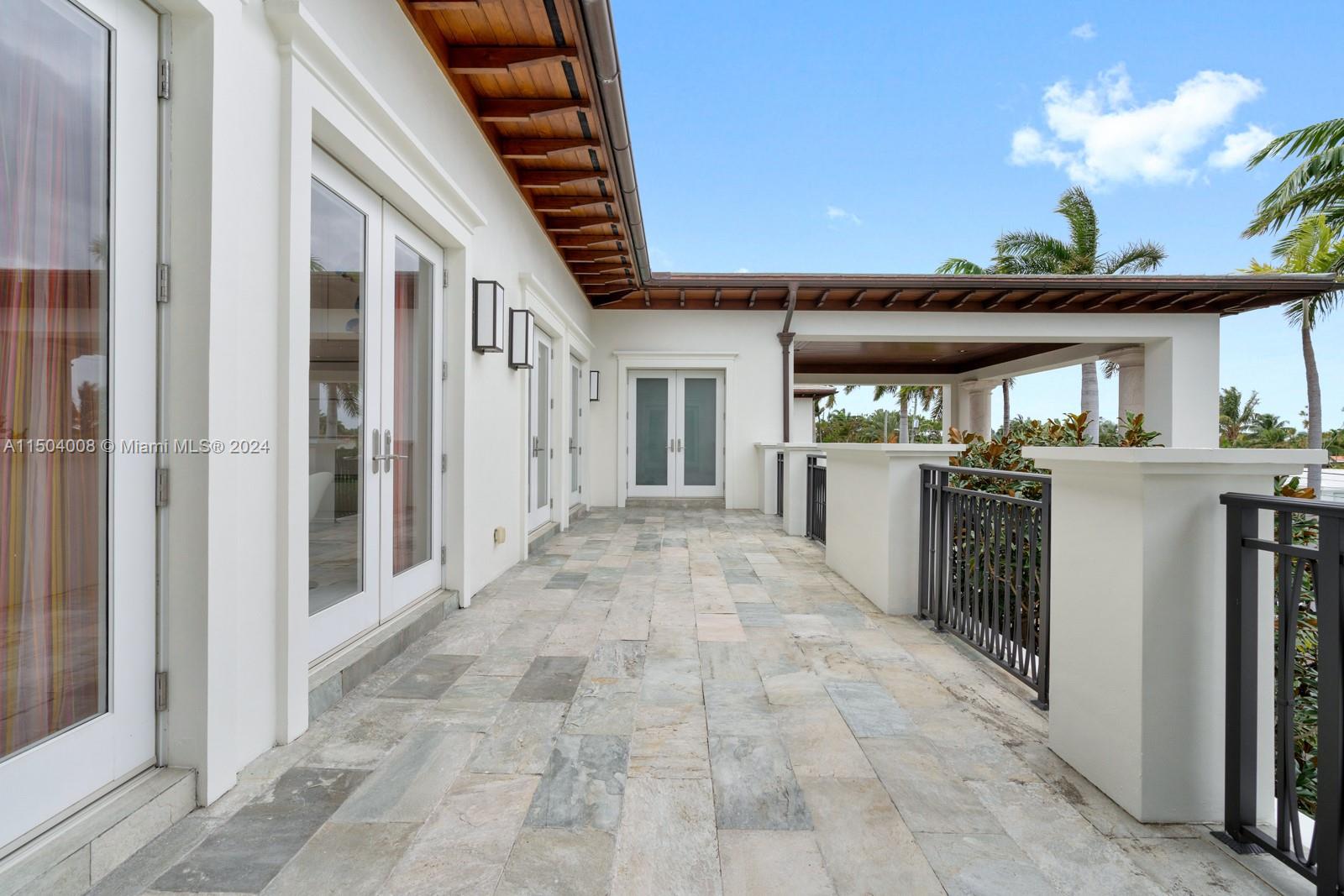 BISCAYNE POINT - Residential