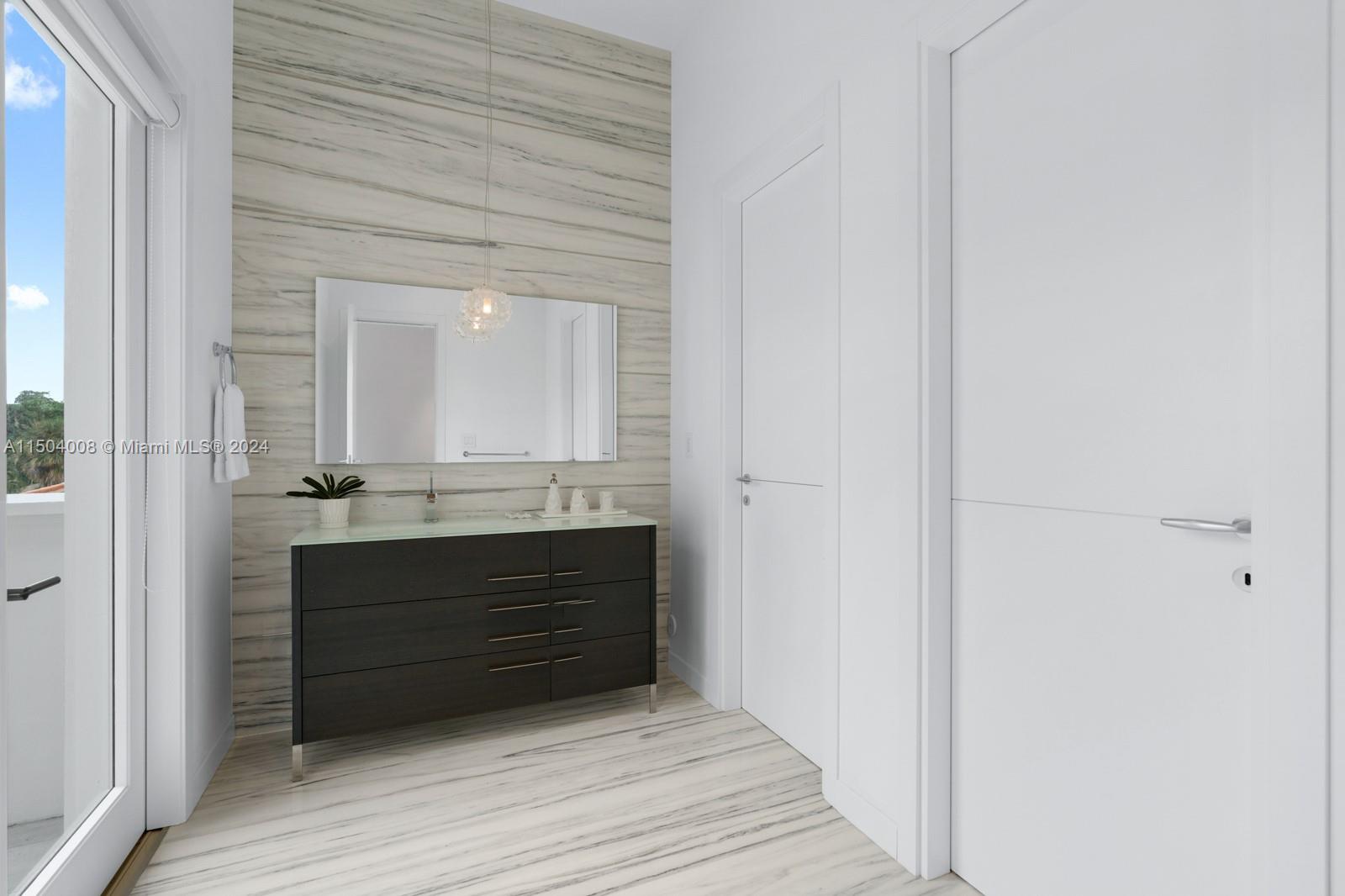 BISCAYNE POINT - Residential