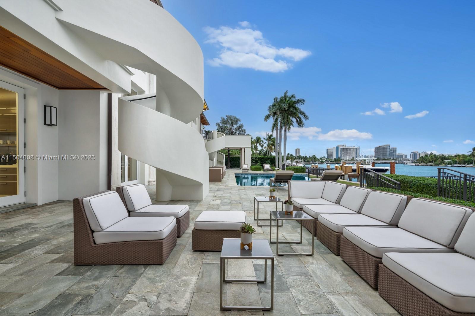 BISCAYNE POINT - Residential