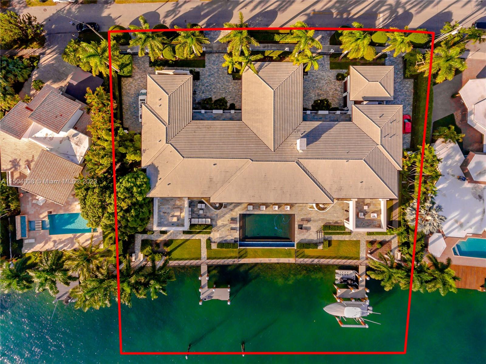 BISCAYNE POINT - Residential