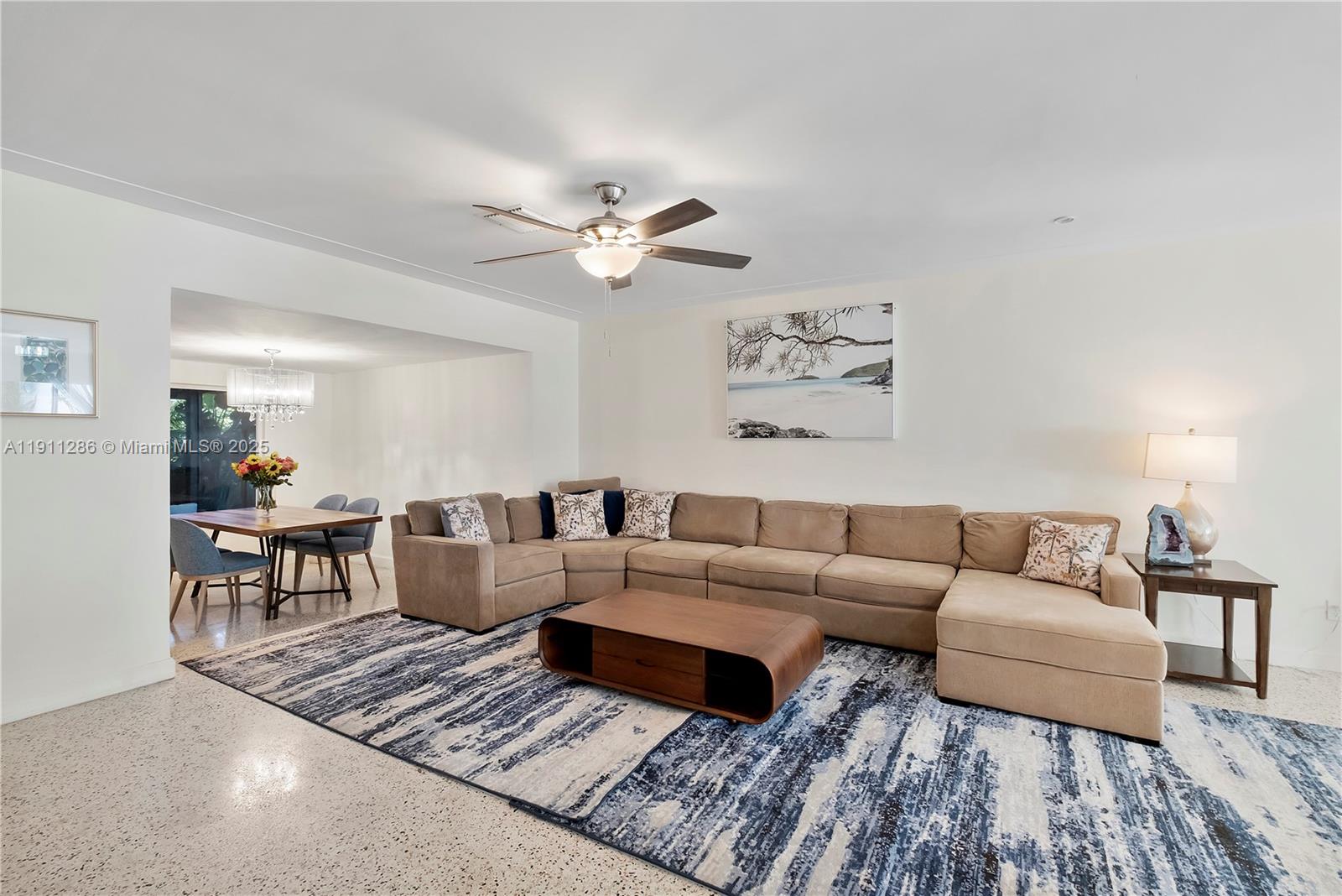 ALTOS DEL MAR NO 4 - Residential