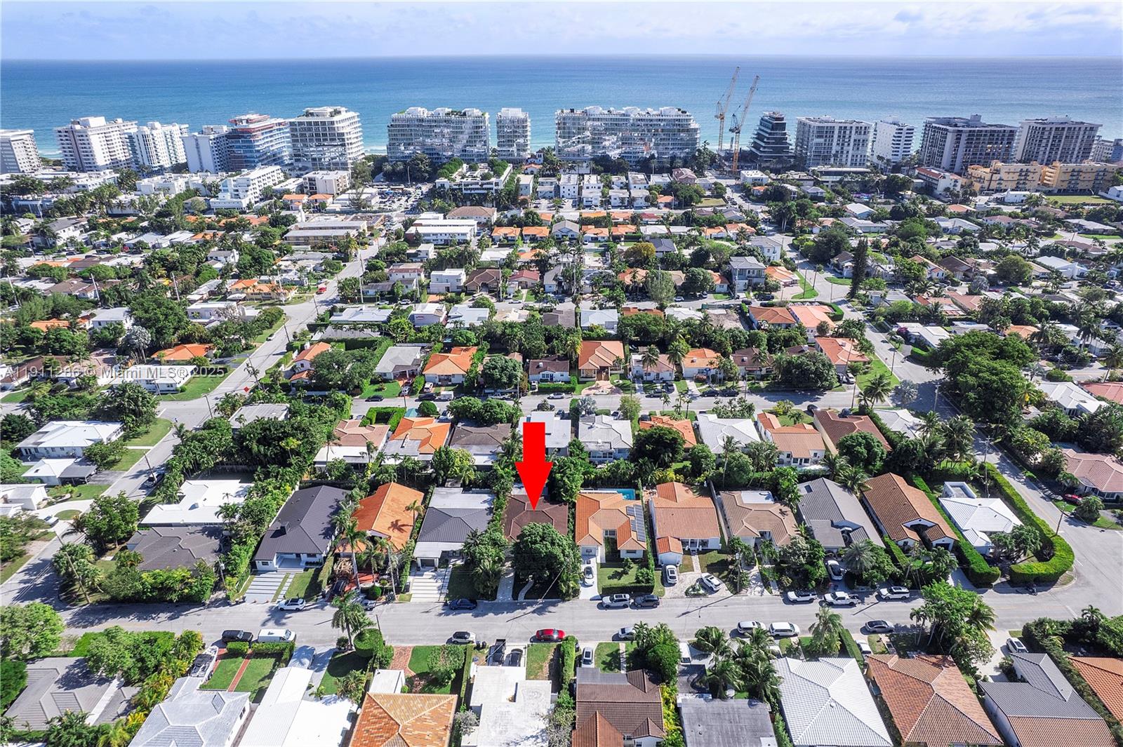 ALTOS DEL MAR NO 4 - Residential