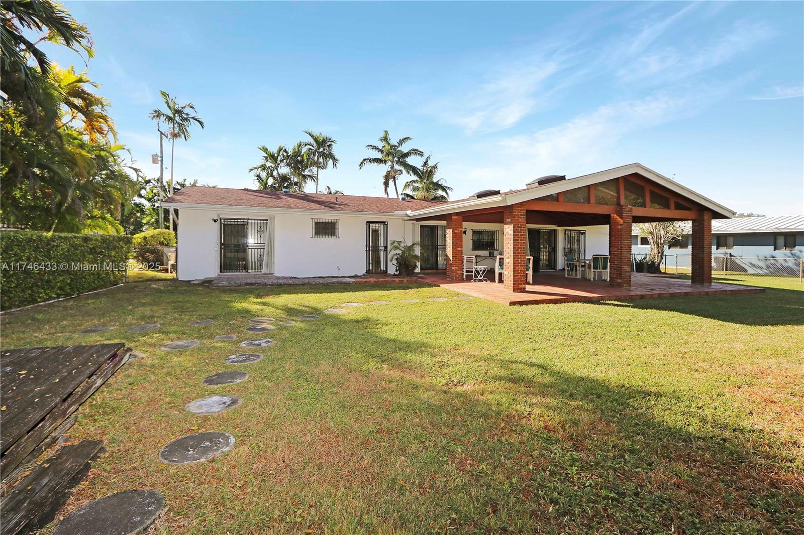 Property for Sale at 8851 Sw 85th St, Miami, Broward County, Florida - Bedrooms: 3 
Bathrooms: 2  - $925,000