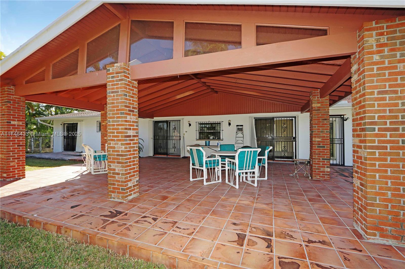Property for Sale at 8851 Sw 85th St, Miami, Broward County, Florida - Bedrooms: 3 
Bathrooms: 2  - $925,000